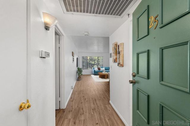 3980 FAIRCROSS PL 25, San Diego, CA 92115