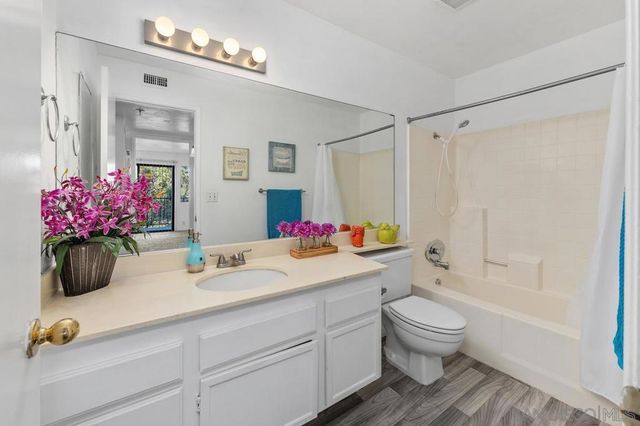 3980 FAIRCROSS PL 25, San Diego, CA 92115