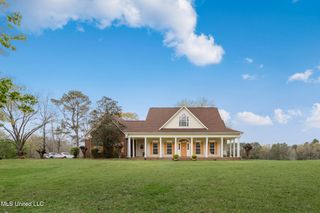 214 Grace Lane, Flora, MS 39071