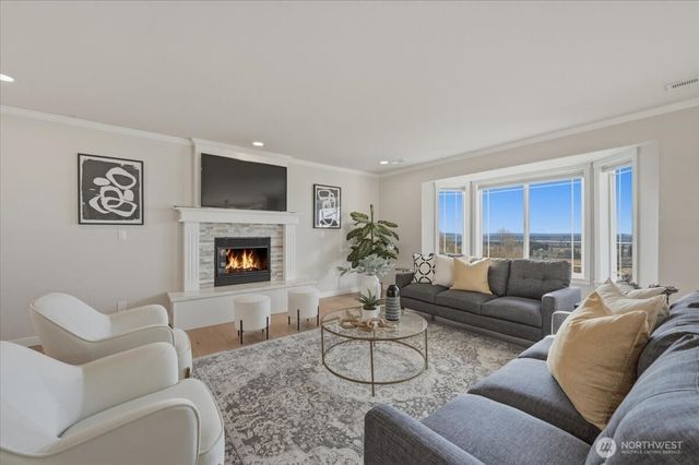 303 Vernon Road, Lake Stevens, WA 98258