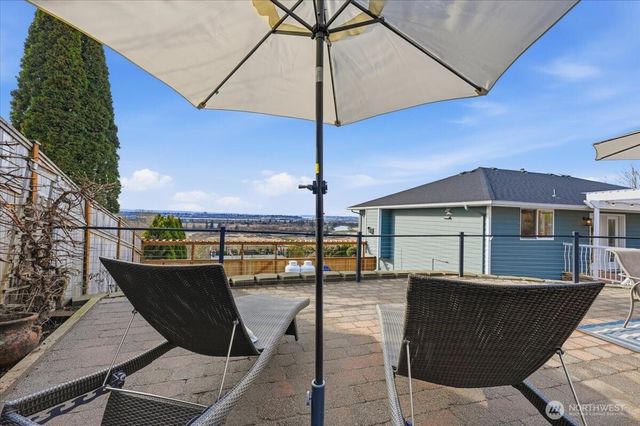 303 Vernon Road, Lake Stevens, WA 98258