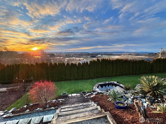 303 Vernon Road, Lake Stevens, WA 98258