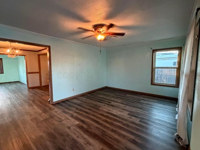 1313 Davis Street, Borger, TX 79007