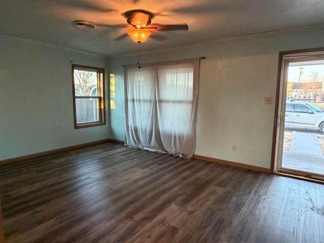 1313 Davis Street, Borger, TX 79007