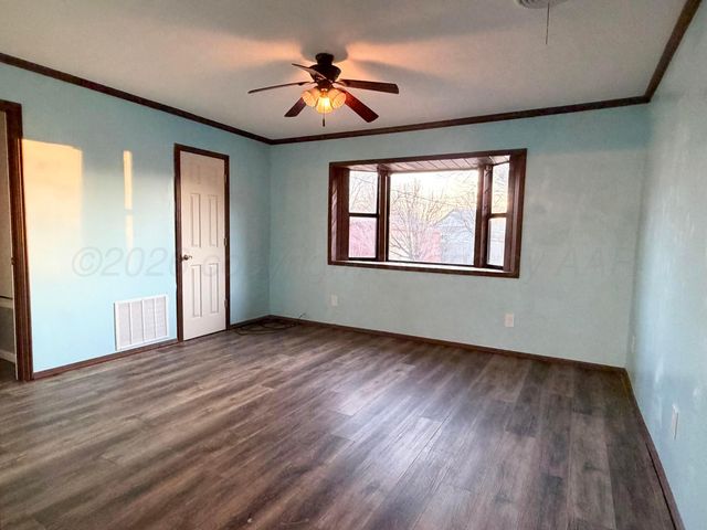 1313 Davis Street, Borger, TX 79007