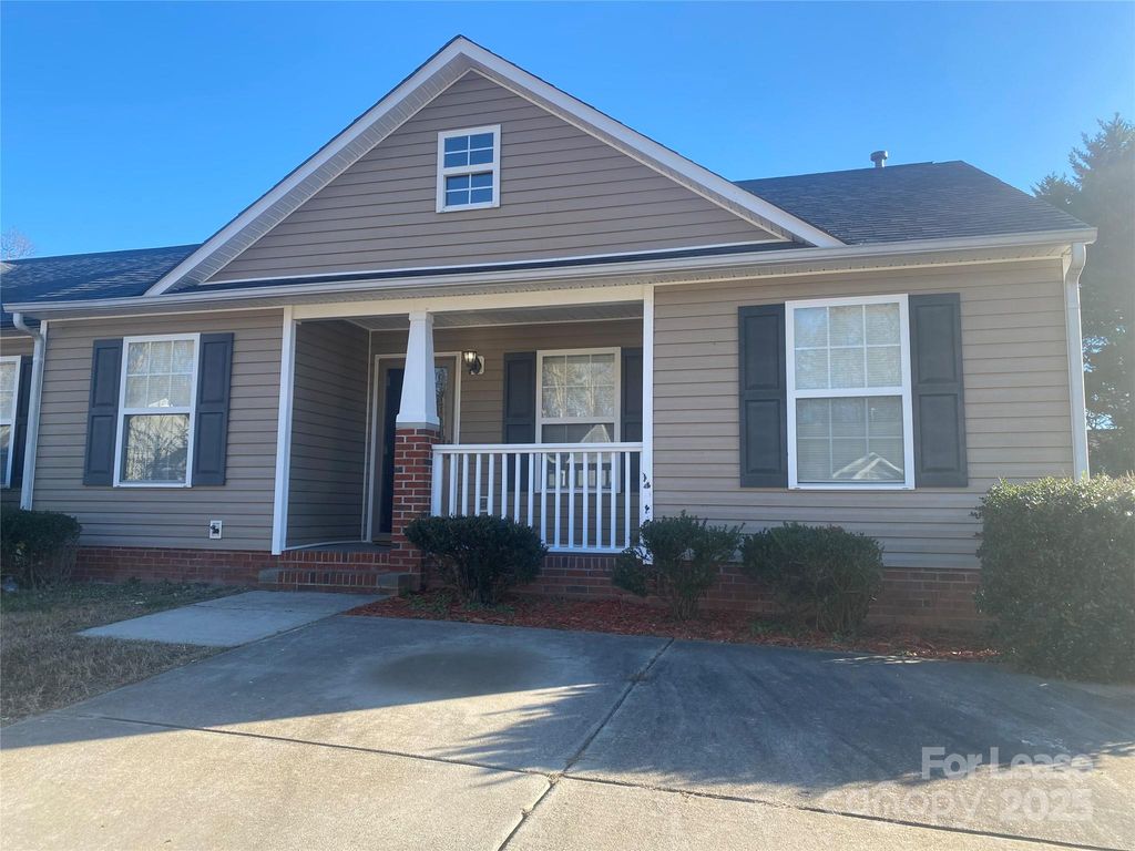 1356 Pampas Circle, Rock Hill, SC 29732
