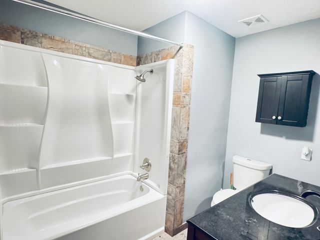 2413 University Drive, Rowlett, TX 75088