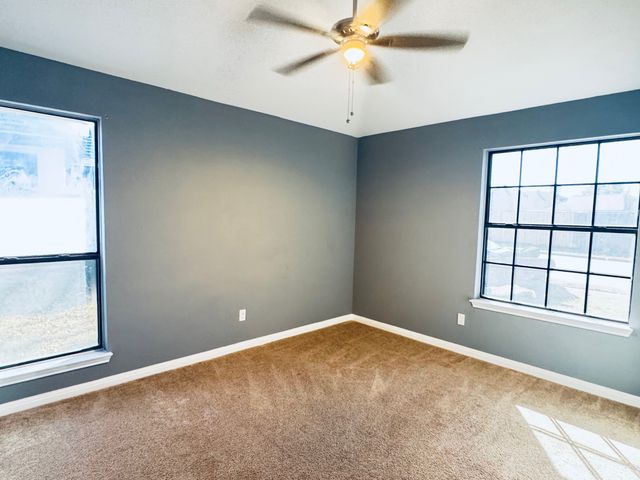 2413 University Drive, Rowlett, TX 75088