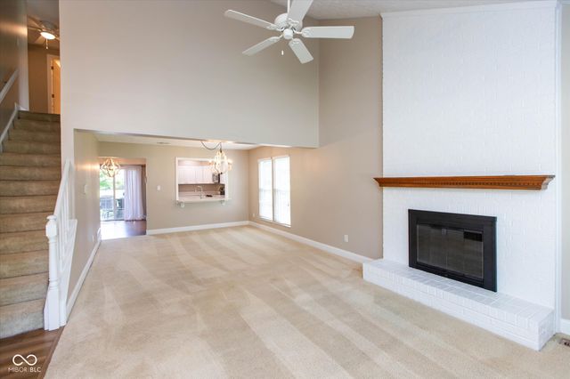 7703 Sunblest Boulevard, Fishers, IN 46038