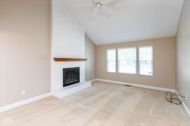 7703 Sunblest Boulevard, Fishers, IN 46038