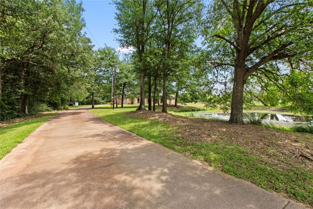 10226 Aaron Avenue, Eustace, TX 75124
