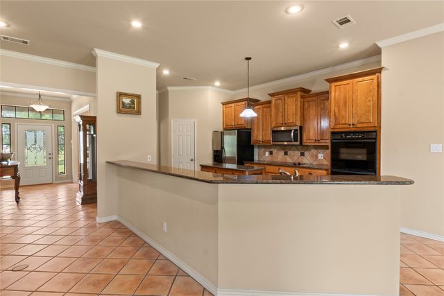 10226 Aaron Avenue, Eustace, TX 75124