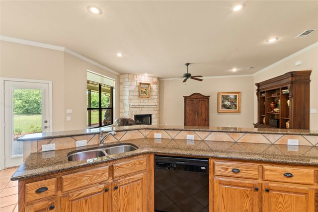 10226 Aaron Avenue, Eustace, TX 75124
