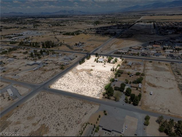 4501 East Kellogg Road, Pahrump, NV 89061