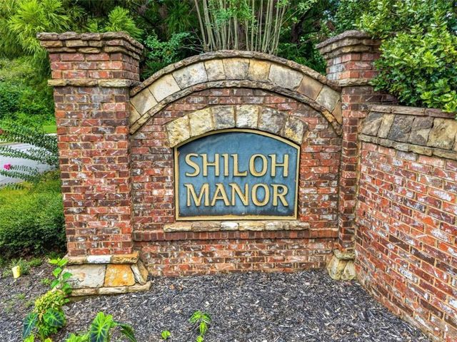 426 Shiloh Manor Drive, Marietta, GA 30066