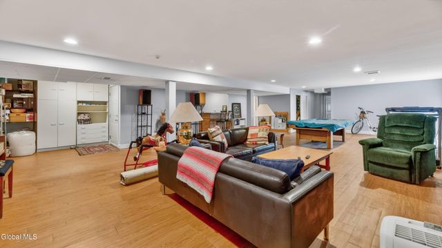 2 Spice Mill Boulevard, Halfmoon, NY 12065