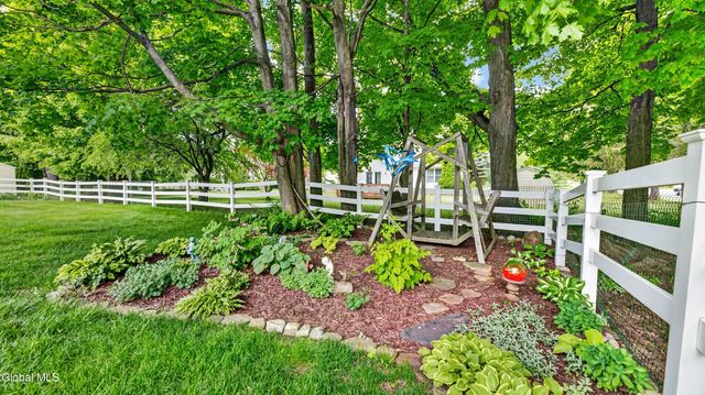 2 Spice Mill Boulevard, Halfmoon, NY 12065