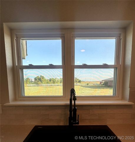 26530 E 710 Road, Wagoner, OK 74467