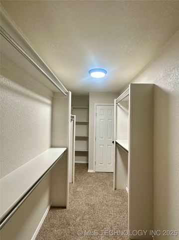 26530 E 710 Road, Wagoner, OK 74467