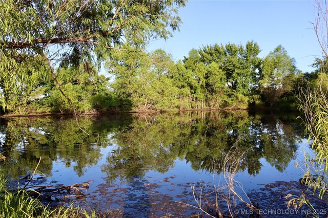 26530 E 710 Road, Wagoner, OK 74467