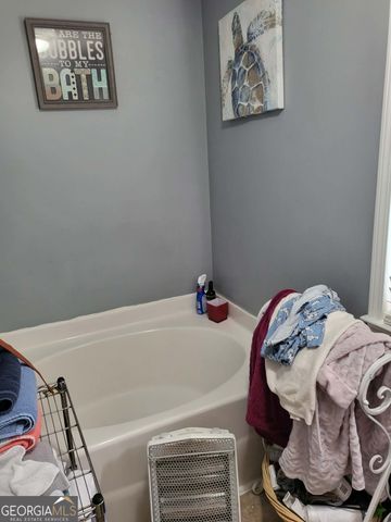 126 Millbrook Drive, Warner Robins, GA 31088