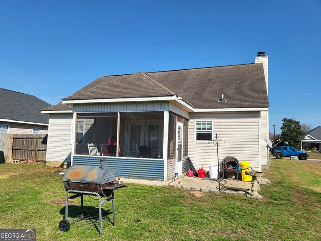 126 Millbrook Drive, Warner Robins, GA 31088