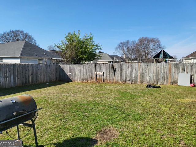 126 Millbrook Drive, Warner Robins, GA 31088