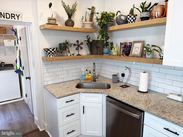 430 NEVIN ST, Lancaster, PA 17603