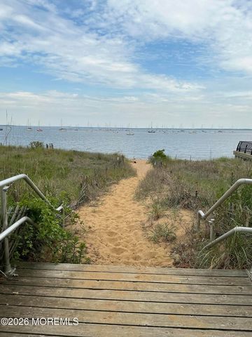 37 Myrtle Avenue, Keyport, NJ 07735