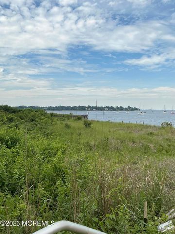 37 Myrtle Avenue, Keyport, NJ 07735