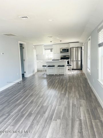 37 Myrtle Avenue, Keyport, NJ 07735