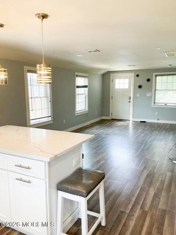 37 Myrtle Avenue, Keyport, NJ 07735
