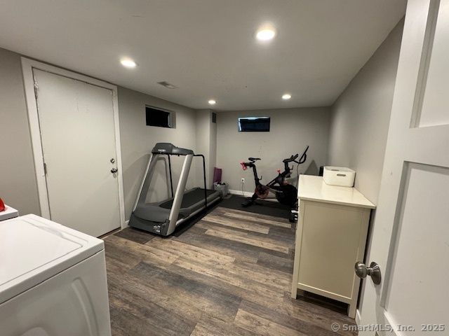 72 Ocean View Street, New Haven, CT 06512