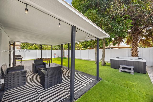 324 Sterling Ave, Delray Beach, FL 33444