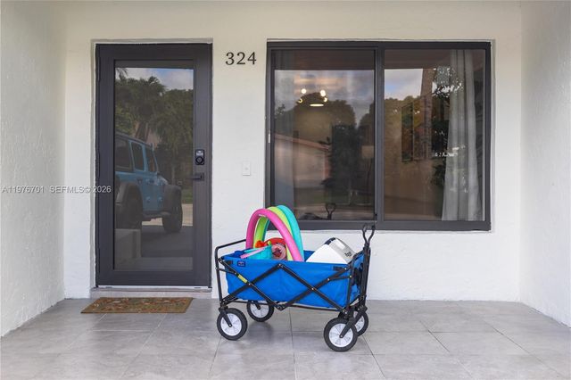 324 Sterling Ave, Delray Beach, FL 33444