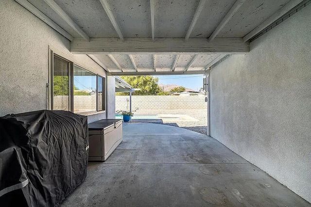 2223 N Magnolia Road, Palm Springs, CA 92262