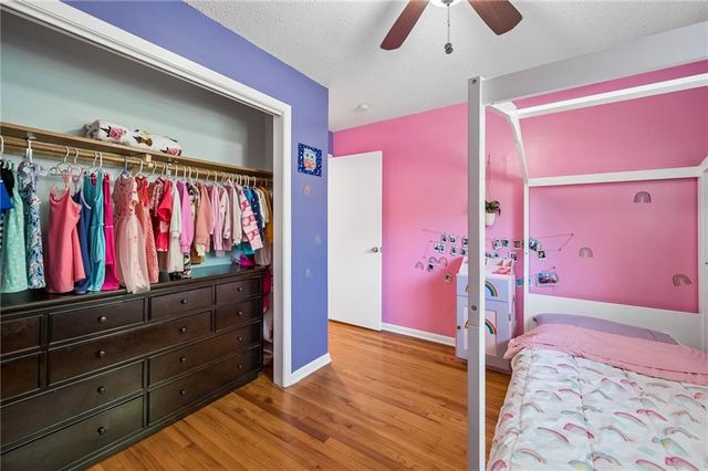 8039 Hemlock Street, Overland Park, KS 66204