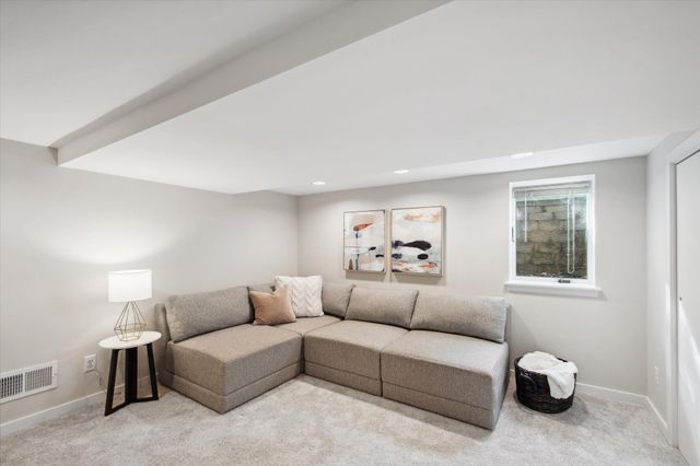 5617 Beard Avenue S, Edina, MN 55410