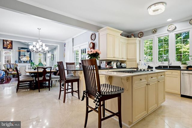 13104 MEADOW HALL, Herndon, VA 20171