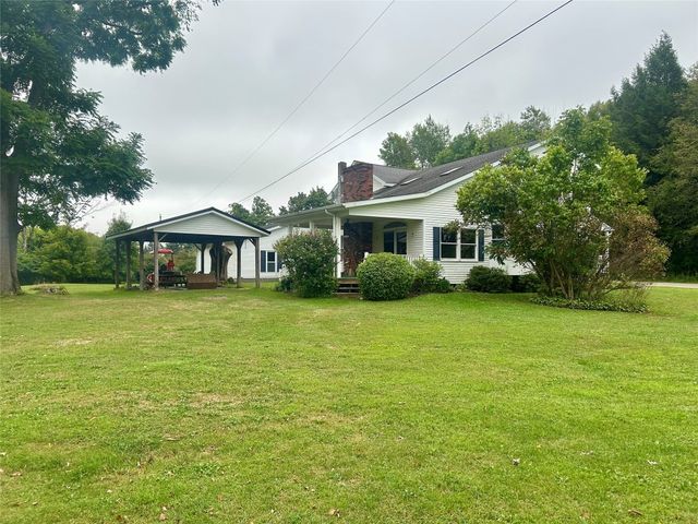 4060 ROUTE 6, Waterford, PA 16441