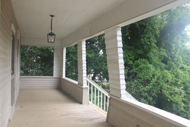 107 N Seminole Drive, Chattanooga, TN 37411