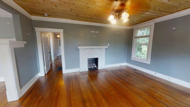 107 N Seminole Drive, Chattanooga, TN 37411