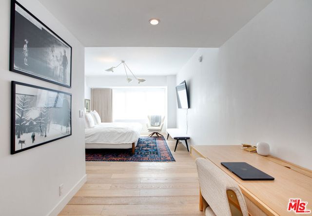 10520 Wilshire Boulevard 306, Los Angeles, CA 90024