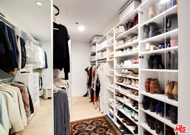 10520 Wilshire Boulevard 306, Los Angeles, CA 90024