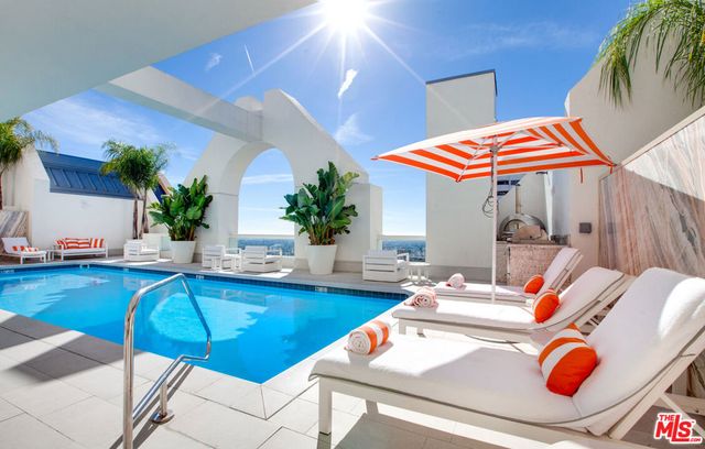 10520 Wilshire Boulevard 306, Los Angeles, CA 90024