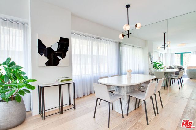 10520 Wilshire Boulevard 306, Los Angeles, CA 90024