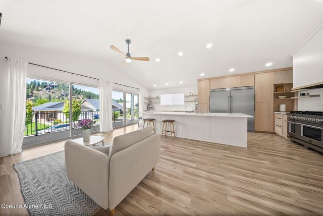 11610 E Rivercrest Dr, Spokane Valley, WA 99206