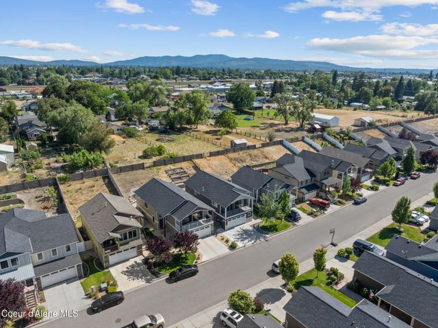 11610 E Rivercrest Dr, Spokane Valley, WA 99206