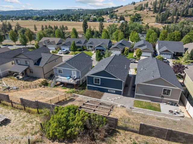 11610 E Rivercrest Dr, Spokane Valley, WA 99206