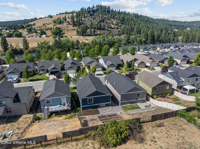 11610 E Rivercrest Dr, Spokane Valley, WA 99206